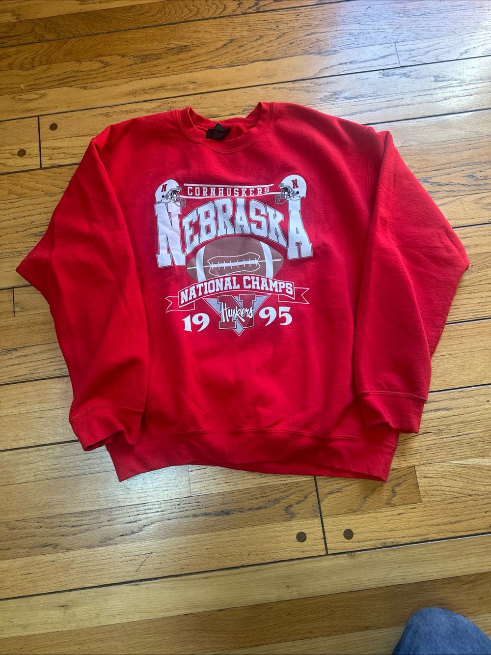 Nebraska Cornhuskers Red Crewneck Sweatshirt 1995 national champions